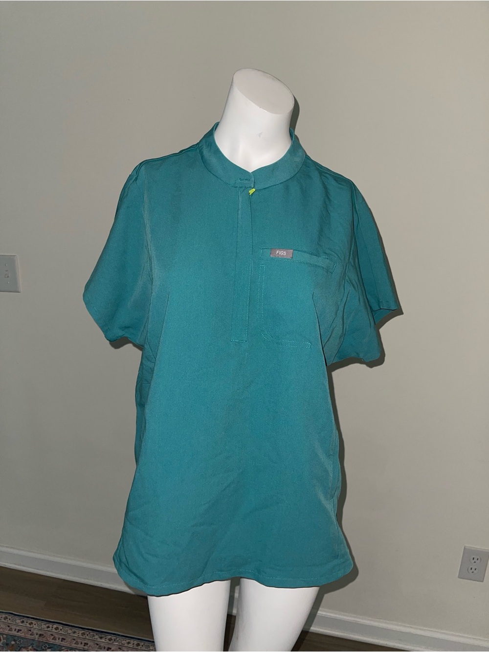 Figs Teal Short-Sleeve Polo Shirt size m